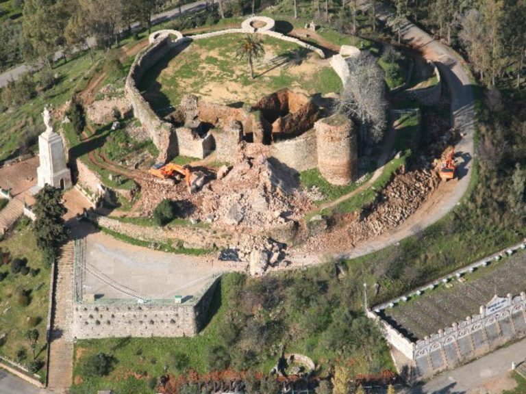 CASTILLO DE CONSTANTINA 2