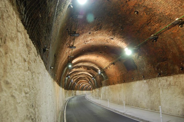 TÚNEL ARNAO 2